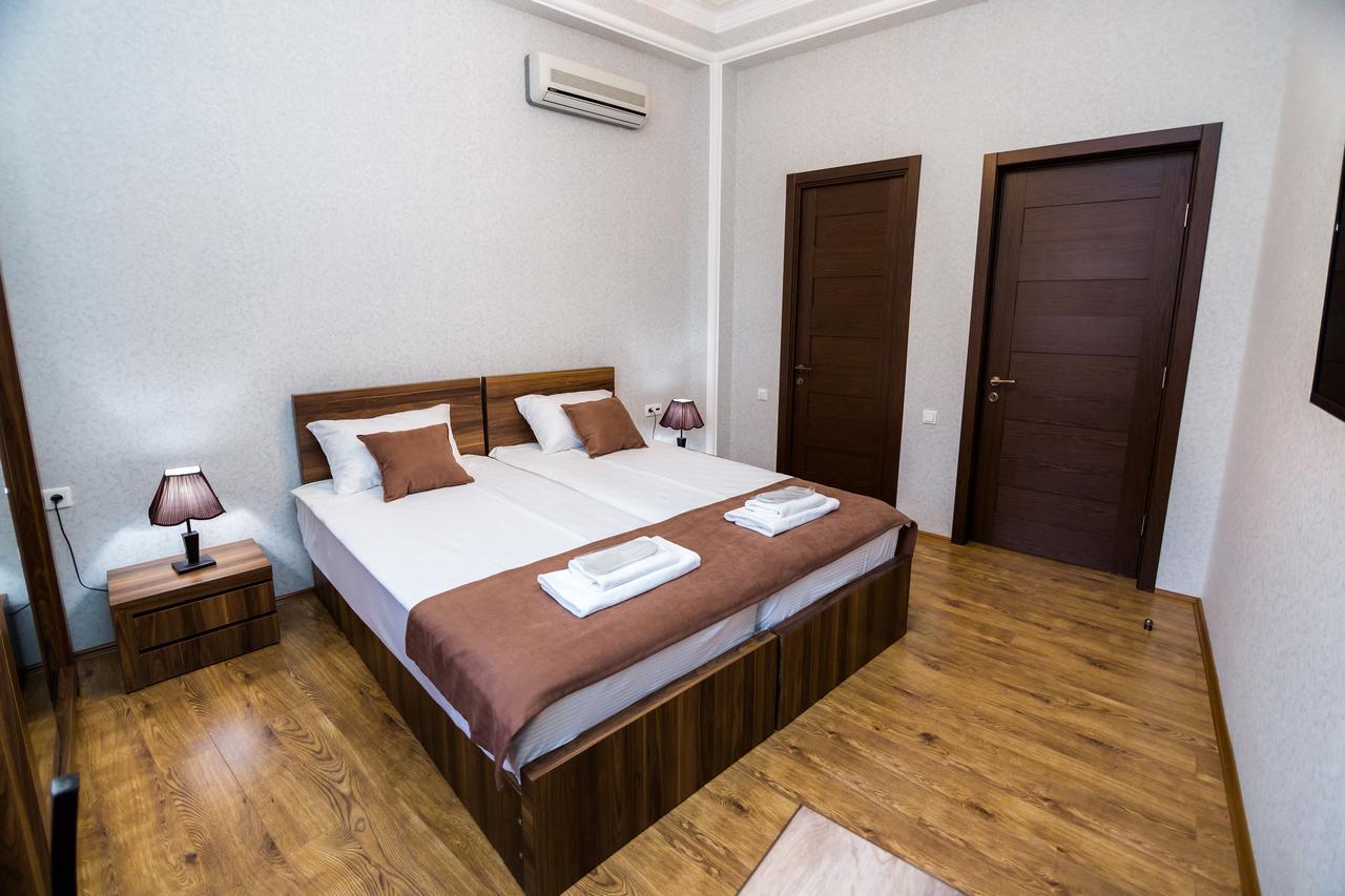 Elia Palace Hotel Tbilisi ภายนอก รูปภาพ