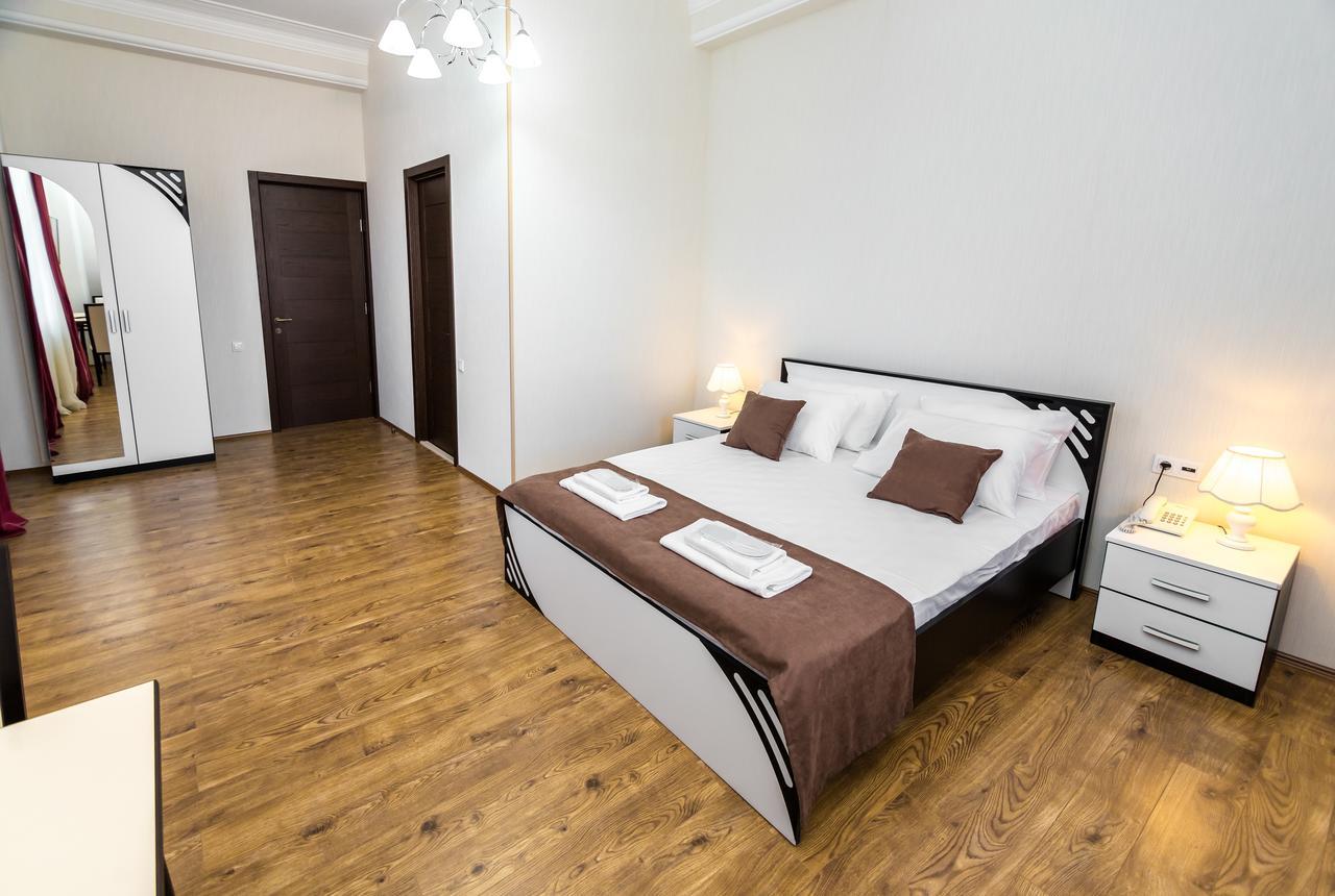 Elia Palace Hotel Tbilisi ภายนอก รูปภาพ