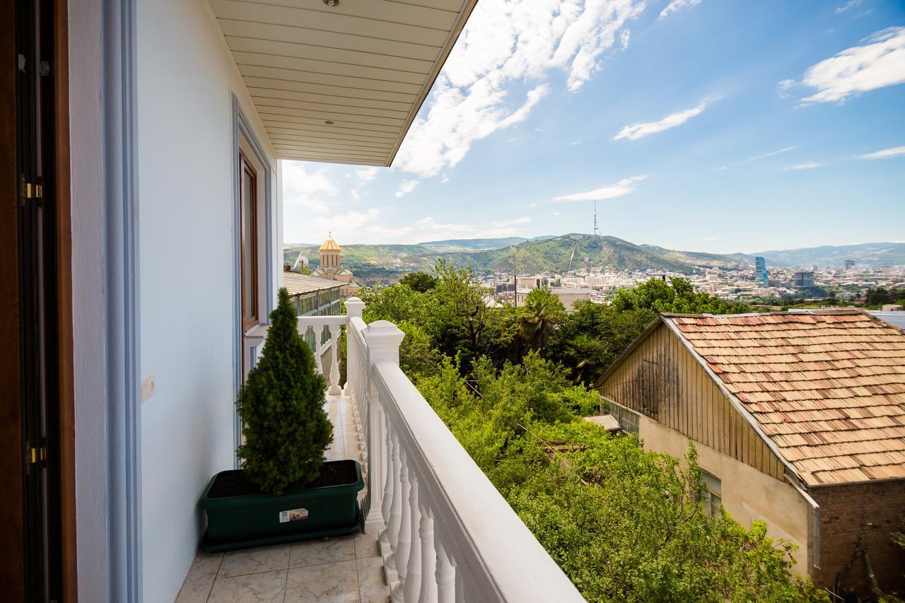 Elia Palace Hotel Tbilisi ภายนอก รูปภาพ