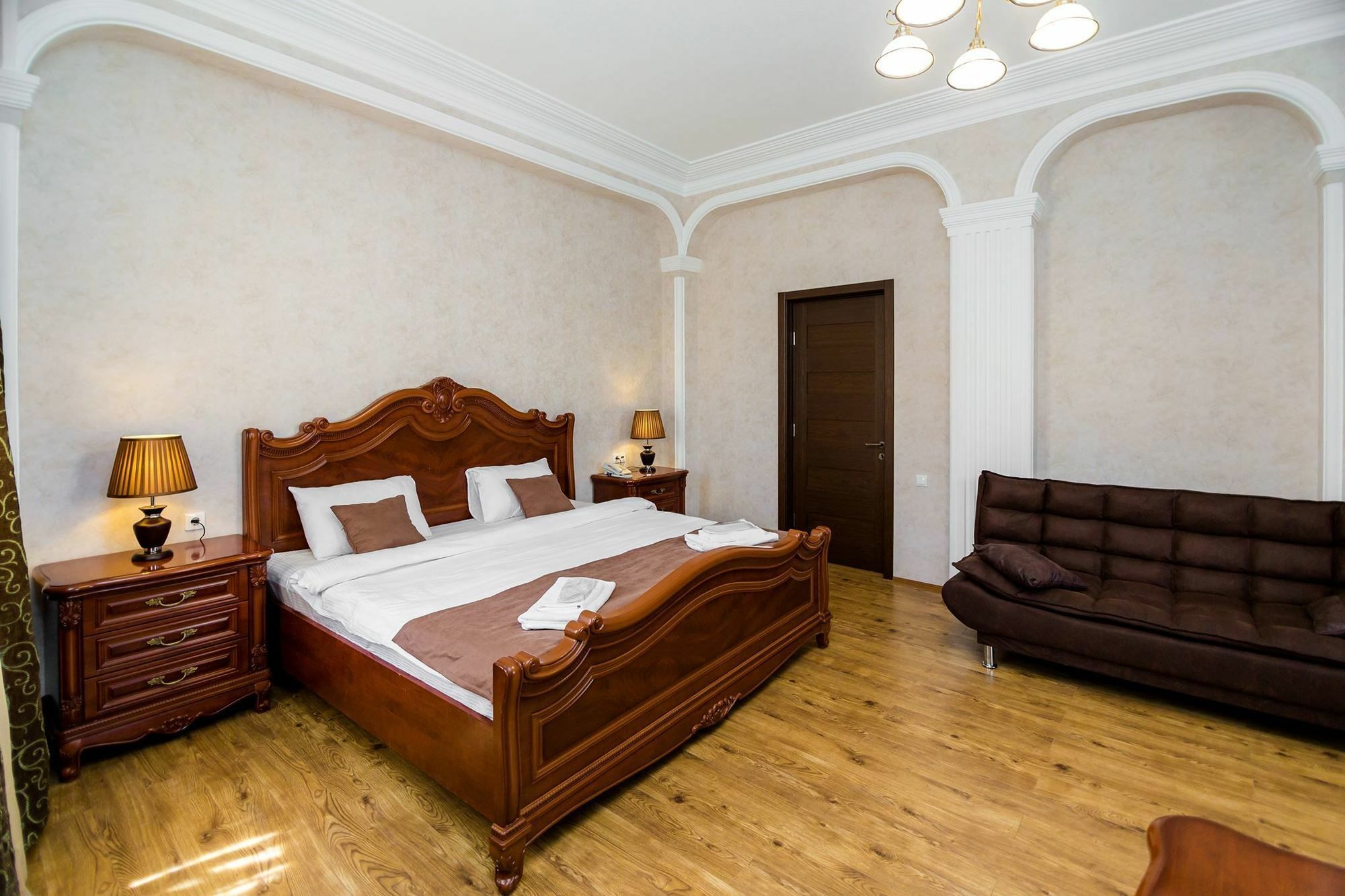 Elia Palace Hotel Tbilisi ภายนอก รูปภาพ