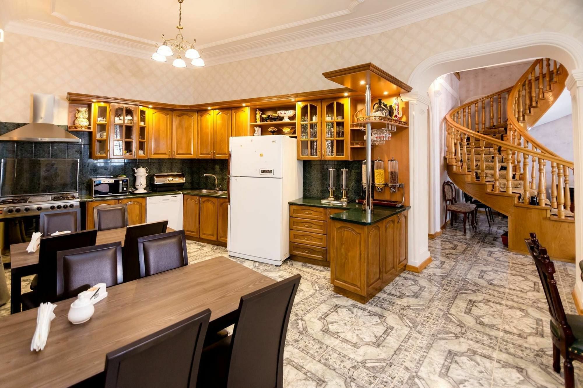 Elia Palace Hotel Tbilisi ภายนอก รูปภาพ
